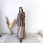 Women’s Fashionable Muslim Top and Skirt 2-Piece Set | Modest Wear - Image 2